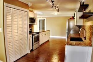 680 Oak Park Cir, Merritt Island, FL 32953, Sold 02/13/17