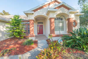 6027 Arlington Cir, Melbourne, FL 32940, Sold 03/20/17