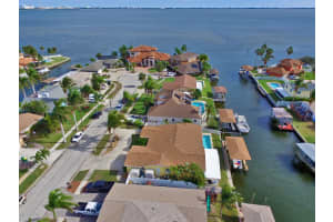 1725 Rochelle Pkwy, Merritt Island, FL 32952, Sold 02/27/17