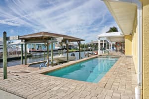 1725 Rochelle Pkwy, Merritt Island, FL 32952, Sold 02/27/17