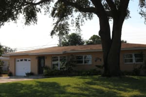 20 Ocean St, Merritt Island, FL 32952, Sold 02/17/17