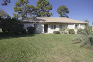 636 Casa Grande Dr, Melbourne, FL 32940, Sold 04/03/17