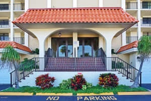 2815 S Atlantic Ave, Cocoa Beach, FL 32931, Sold 03/20/17