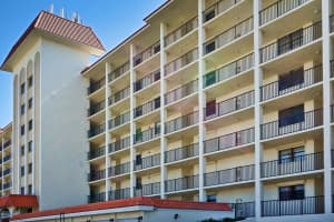2815 S Atlantic Ave, Cocoa Beach, FL 32931, Sold 03/20/17