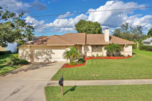 2475 Raintree Lake Cir, Merritt Island, FL 32953, Sold 03/10/17