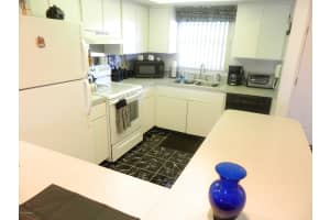 200 St Lucie Ln, Cocoa Beach, FL 32931, Sold 03/30/17