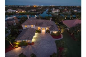 144 Lansing Island Dr, Indian Harbour Beach, FL 32937, Sold 04/03/17