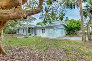 290 N Atlantic Ave, Cocoa Beach, FL 32931, Sold 05/15/17