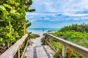 290 N Atlantic Ave, Cocoa Beach, FL 32931, Sold 05/15/17