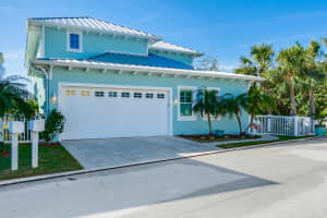 11 Cottage Ct, Cocoa Beach, FL 32931, Sold 01/26/18