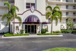 8921 Lake Dr, Cape Canaveral, FL 32920, Sold 05/31/17