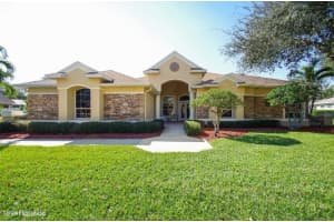 3030 Southern Oaks Dr, Merritt Island, FL 32952, Sold 04/19/17