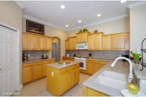 3030 Southern Oaks Dr, Merritt Island, FL 32952, Sold 04/19/17