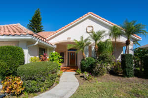 526 Carmel Dr, Melbourne, FL 32940, Sold 03/31/17