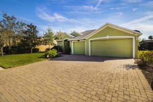 2004 Botanica Cir, West Melbourne, FL 32904, Sold 06/09/17