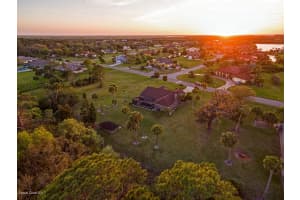 904 Bluegrass Ln, Rockledge, FL 32955, Sold 07/11/17
