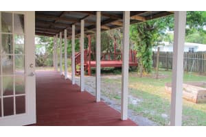 718 Bonnie Cir, Melbourne, FL 32901, Sold 04/21/17
