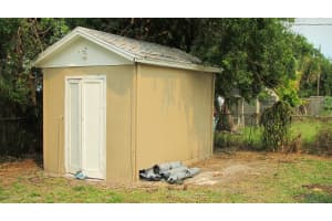 718 Bonnie Cir, Melbourne, FL 32901, Sold 04/21/17