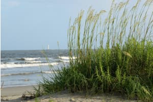 425 Pierce Ave, Cape Canaveral, FL 32920, Sold 04/28/17