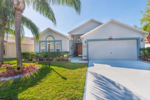 4204 Grand Meadows Blvd, Melbourne, FL 32934, Sold 05/01/17