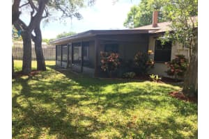 1878 N Ontario Cir, Melbourne, FL 32935, Sold 05/25/17