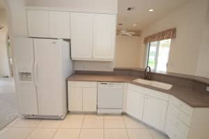 3040 Forest Creek Dr, Melbourne, FL 32901, Sold 05/19/17