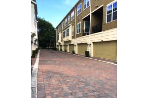 570 Edgerly Pl, Orlando, FL 32806, Sold 12/07/17