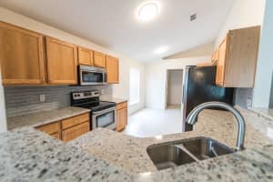 1218 White Oak Cir, Melbourne, FL 32934, Sold 06/28/17