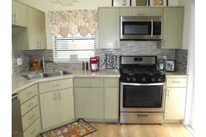 3692 Dogwood Ct, Melbourne, FL 32935, Sold 07/31/17