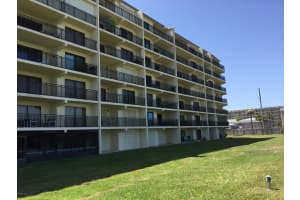 3060 N Atlantic Ave, Cocoa Beach, FL 32931, Sold 08/14/17