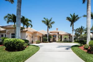 214 Lansing Island Dr, Satellite Beach, FL 32937, Sold 02/28/18