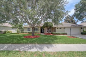 6017 Arlington Cir, Melbourne, FL 32940, Sold 07/17/17