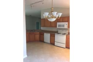 4820 Decatur Cir, Melbourne, FL 32934, Sold 09/01/17