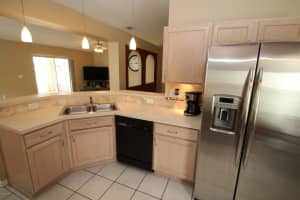 1221 Berryhill Dr, Melbourne, FL 32934, Sold 07/14/17