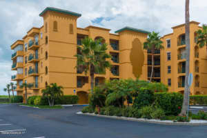 8472 Ridgewood Ave, Cape Canaveral, FL 32920, Sold 08/15/17