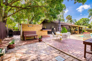 526 19th Pl, Vero Beach, FL 32960, Sold 07/05/17