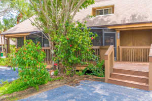 6305 Treetop Dr, Melbourne Beach, FL 32951, Sold 09/27/17