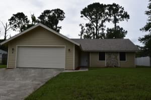 4 Pines Edge Ct, Edgewater, FL 32132, Sold 12/27/17