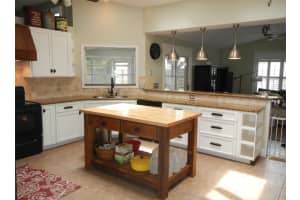 3658 Whisperwood Cir, Melbourne, FL 32901, Sold 10/02/17