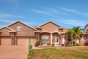 112 Palm Cir, Melbourne, FL 32940, Sold 08/01/17