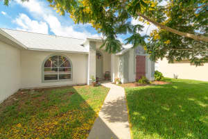 1919 Slone Blvd, Melbourne, FL 32935, Sold 08/31/17