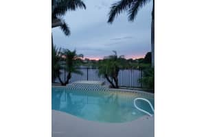 2002 Sorento Cir, West Melbourne, FL 32904, Sold 09/25/17