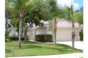 3924 St Armens Cir, Melbourne, FL 32934, Sold 09/27/17