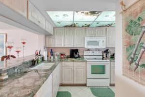 1830 N Atlantic Ave, Cocoa Beach, FL 32931, Sold 08/30/17