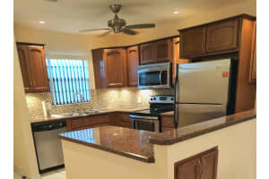 200 St Lucie Ln, Cocoa Beach, FL 32931, Sold 11/03/17