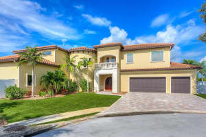 699 Seville Ct, Satellite Beach, FL 32937, Sold 09/21/17