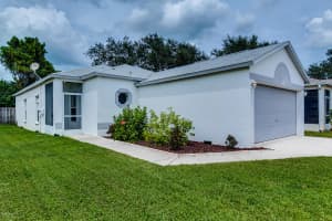 2342 Misty Way Ln, Melbourne, FL 32935, Sold 09/29/17