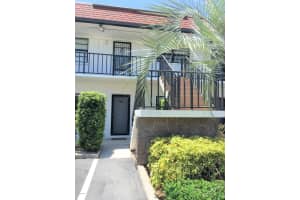 200 St Lucie Ln, Cocoa Beach, FL 32931, Sold 09/08/17