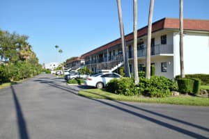 200 St Lucie Ln, Cocoa Beach, FL 32931, Sold 10/10/17