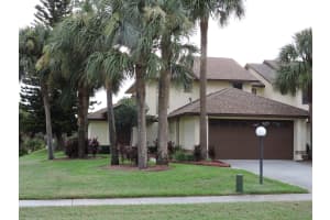 2750 Park Pl Blvd, Melbourne, FL 32935, Sold 02/16/18